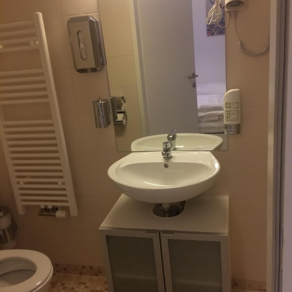 CH-Vienna City Rooms Image 12
