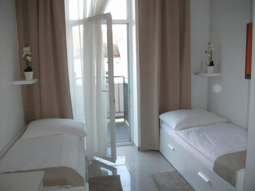 CH-Vienna City Rooms Image 21